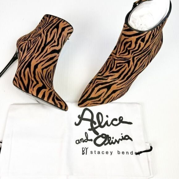 Alice + Olivia Calf Hair Stiletto Bootie 9.5 Tan Black Zebra Heels NWT Chic Sexy - Picture 3 of 14